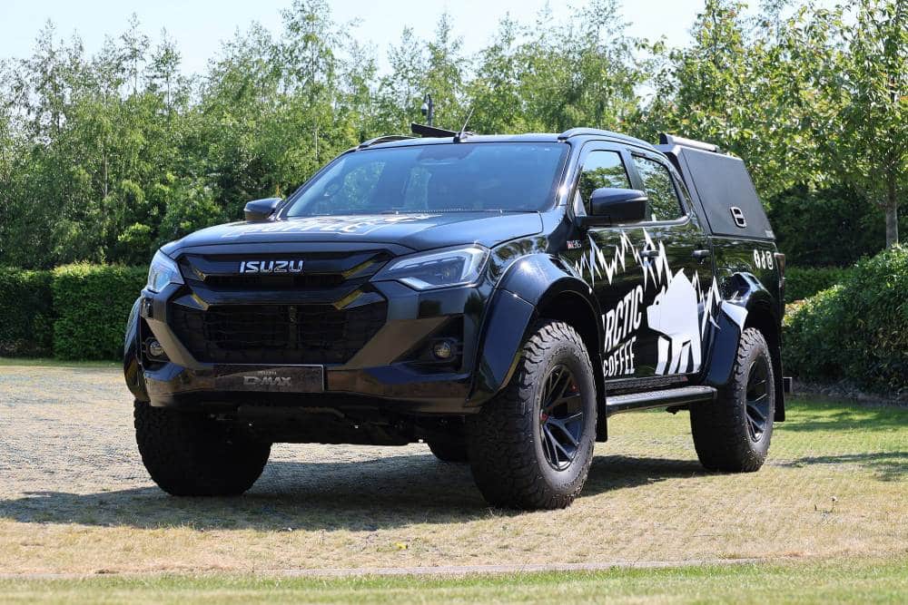 Το κτηνώδες Isuzu D-Max που κερνάει καφεδάκι