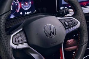 volkswagen_golf_volante_2024