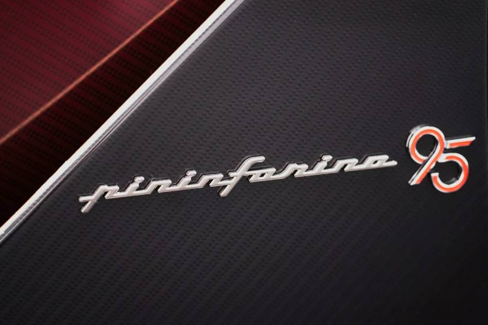 https://autogreeknews.gr/wp-content/uploads/2025/06/20225-Pininfarina-Battista-Novantacinque-16-2048x1-1.jpg