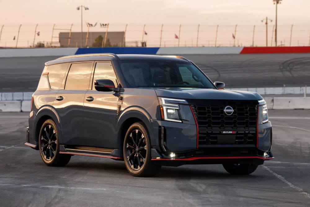 https://autogreeknews.gr/wp-content/uploads/2025/06/2026-Nissan-Armada-Nismo-624-20-2048x1366-1.jpg