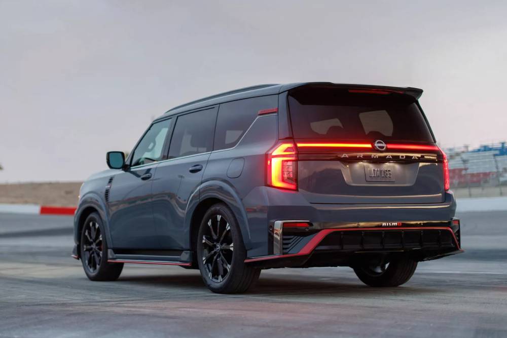 https://autogreeknews.gr/wp-content/uploads/2025/06/2026-Nissan-Armada-Nismo-624-21-2048x1366-1.jpg
