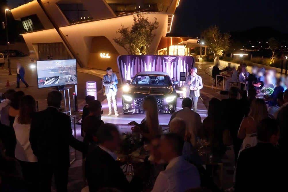 https://autogreeknews.gr/wp-content/uploads/2025/06/Bentley-Soiree_guests_.jpg