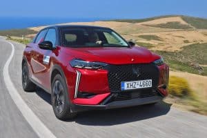 DS 3 1.2 Hybrid 145 (1)