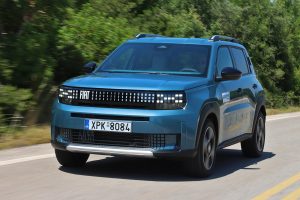 Fiat Grande Panda 1.2 Hybrid 110 HP (1)