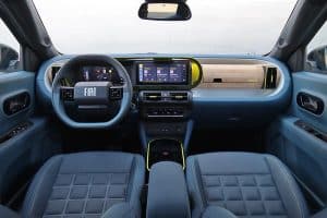 Fiat Grande Panda 1.2 Hybrid 110 HP (17)