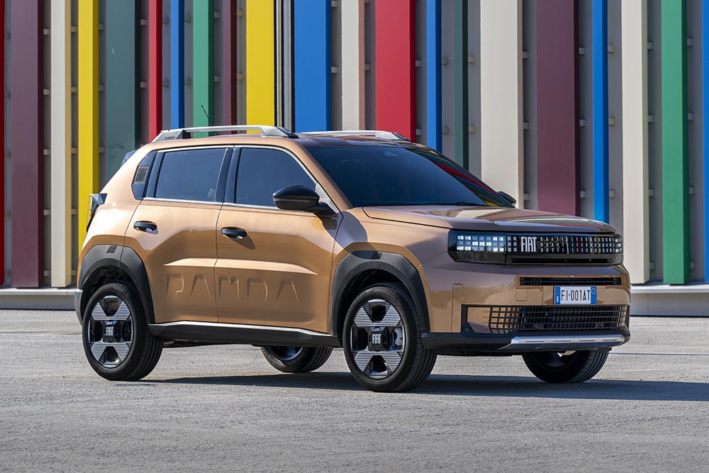 https://autogreeknews.gr/wp-content/uploads/2025/06/Fiat-Grande-Panda-15.jpg