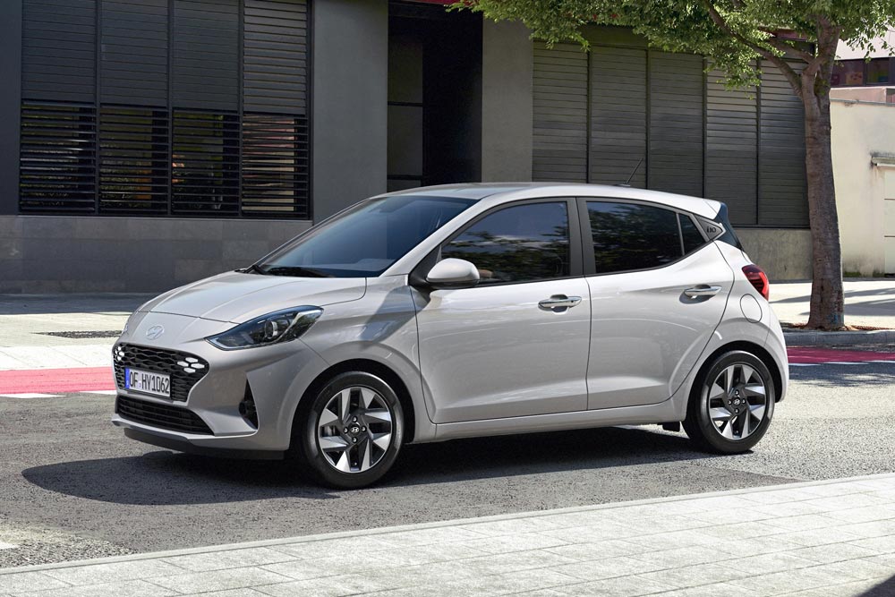 https://autogreeknews.gr/wp-content/uploads/2025/06/Hyundai-i10-2025-3.jpg