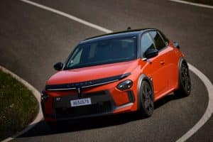 Lancia-Ypsilon-HF-10-2048×1366