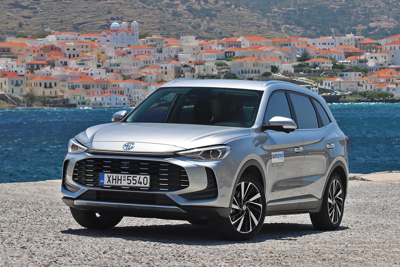 Φύγαμε για Άνδρο με το νέο MG ZS Max Hybrid+