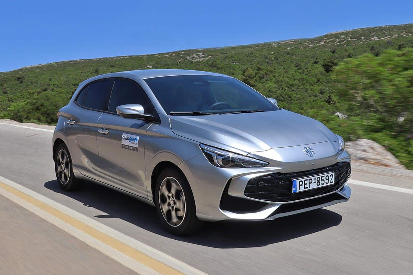 https://autogreeknews.gr/wp-content/uploads/2025/06/MG3-Hybrid-kinisi.jpg