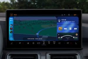 New-Apple-CarPlay_5