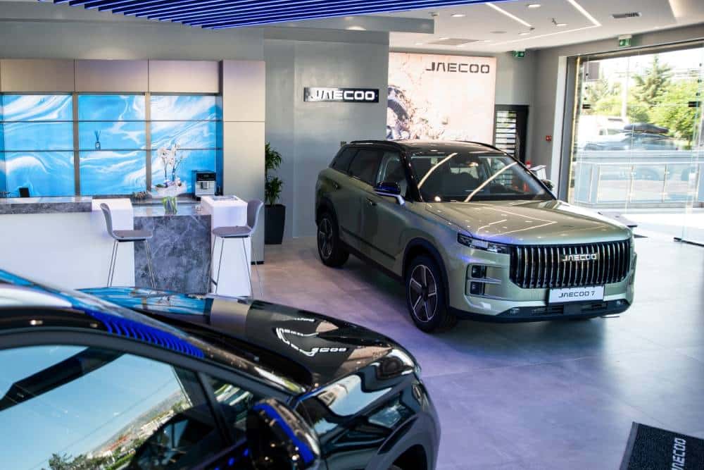 Άνοιξαν οι πρώτες εκθέσεις Omoda & Jaecoo