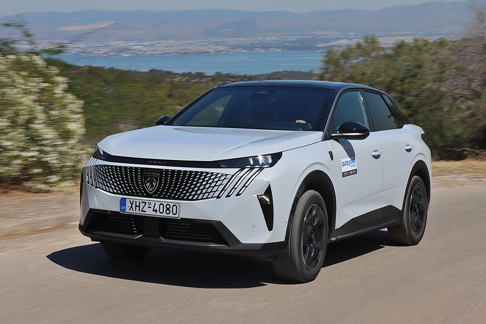 https://autogreeknews.gr/wp-content/uploads/2025/06/Peugeot-3008-1.2-Hybrid-GT-4.jpg