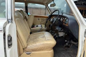 Rolls-Royce-Silver-Shadow-4×4-00007-2048×1536