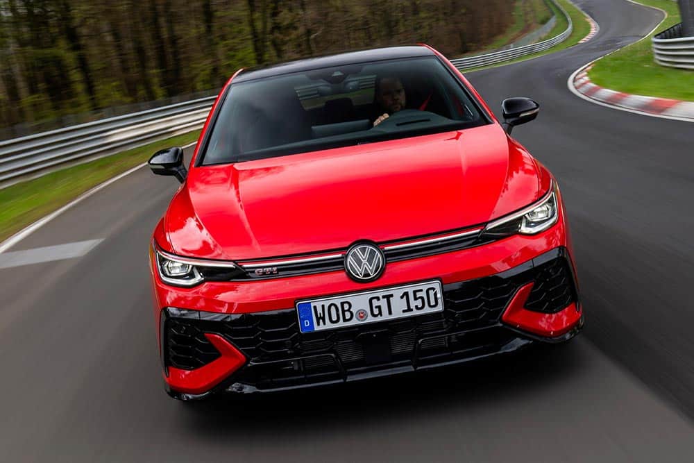 https://autogreeknews.gr/wp-content/uploads/2025/06/VW-Golf-GTI-EDITION-50-15.jpg