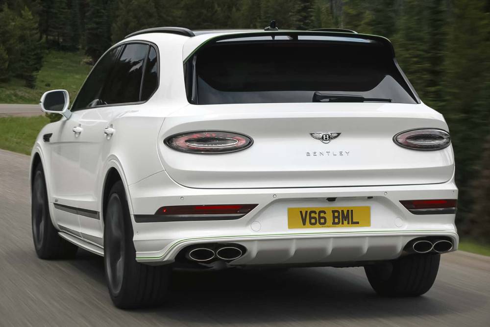 https://autogreeknews.gr/wp-content/uploads/2025/06/bentley-bentayga-speed-2025-1.jpg