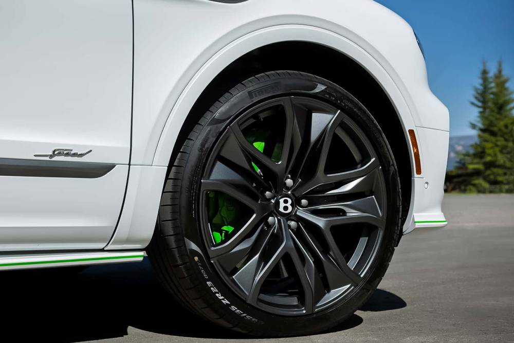 https://autogreeknews.gr/wp-content/uploads/2025/06/bentley-bentayga-speed-2025-8.jpg