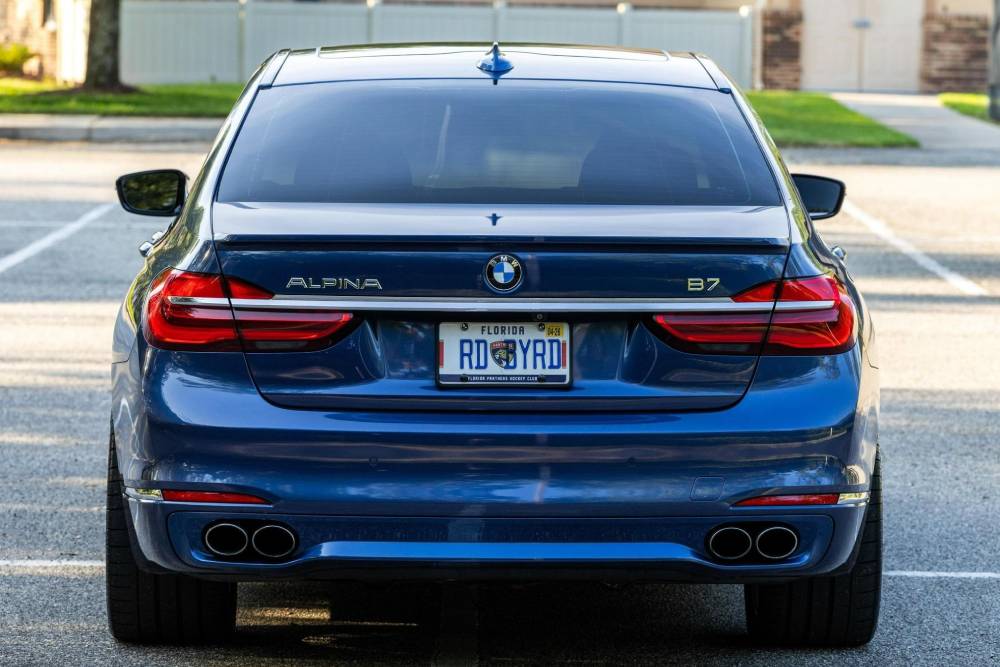 https://autogreeknews.gr/wp-content/uploads/2025/06/gorgeous-alpina-b7-xdrive-for-sale-in-the-us-biddi-2.jpg