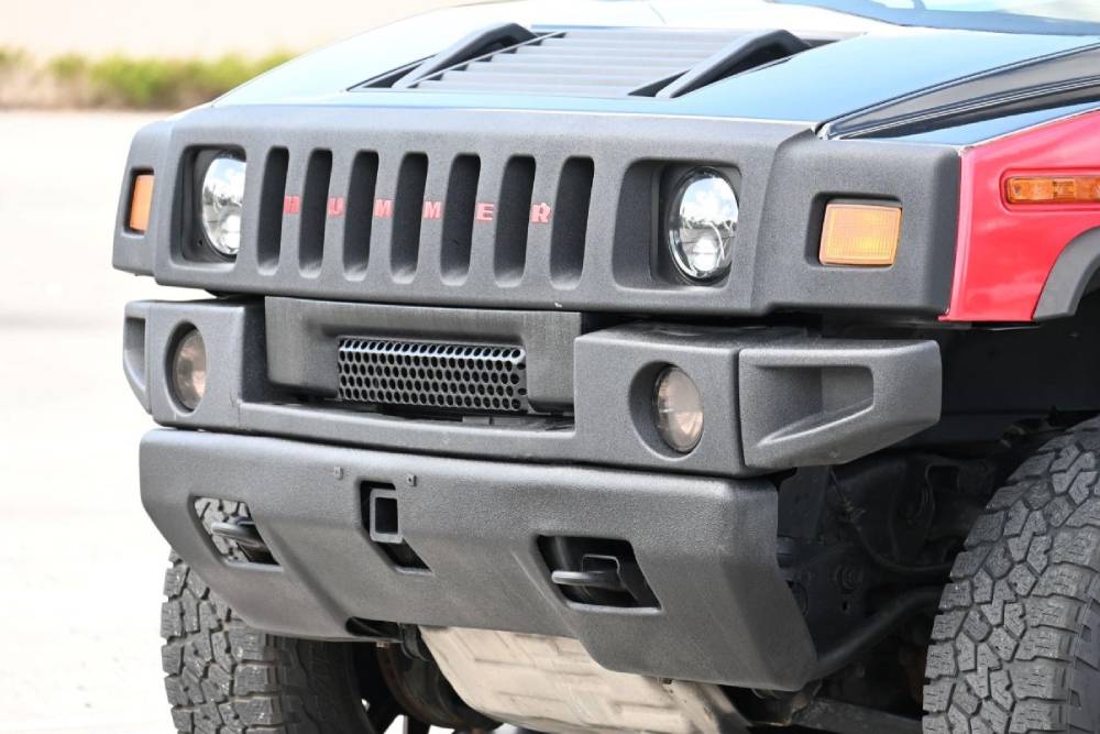 https://autogreeknews.gr/wp-content/uploads/2025/06/hummer-h2-for-sale.jpg