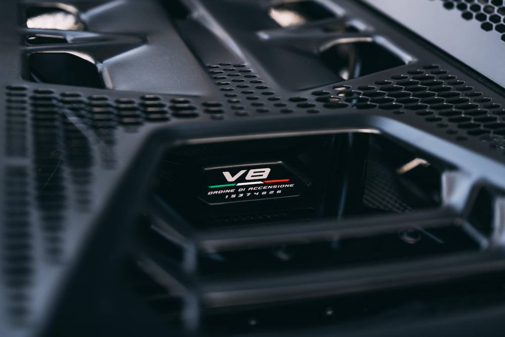 Η Lamborghini ποντάρει στα e-fuel για τη σωτηρία των Μ.Ε.Κ.