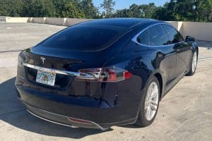 man-buys-tesla-model-s-for-under-8000-and-its-not-