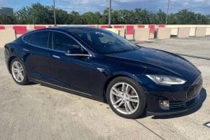 man-buys-tesla-model-s-for-under-8000-and-its-not- (2)