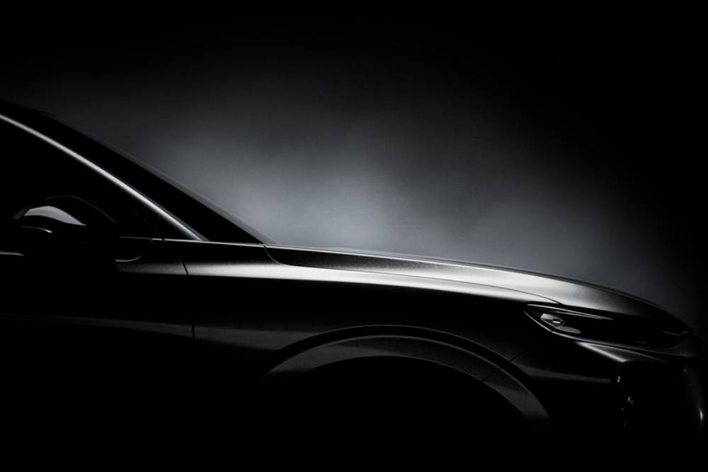 https://autogreeknews.gr/wp-content/uploads/2025/06/new-audi-q3-teaser.jpg