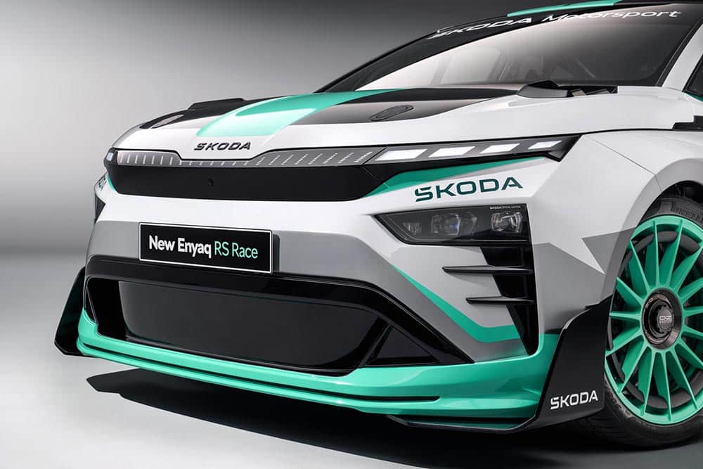 https://autogreeknews.gr/wp-content/uploads/2025/06/new_skoda_enyaq_rs_race-5.jpg