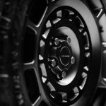 2026-Land-Rover-Defender-OCTA-Black-702-17-2048x13