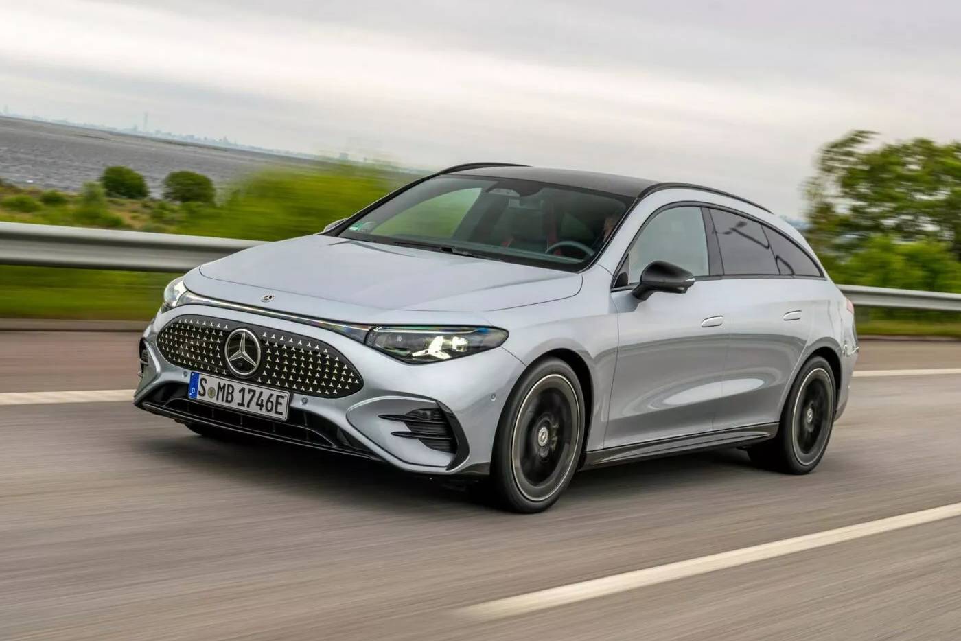Νέα και έναστρη Mercedes CLA Shooting Brake