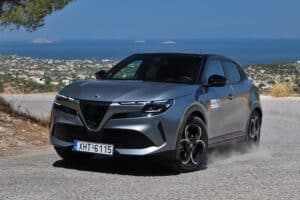 Alfa Romeo Junior Ibrida Aigina (25)