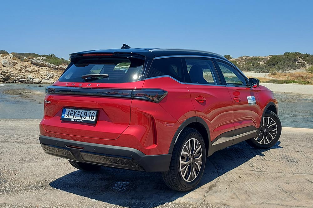https://autogreeknews.gr/wp-content/uploads/2025/07/Chery-Tiggo-7-13.jpg