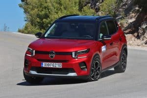 Citroen-C3-2025-strofi