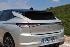 DS 4 1.2 Hybrid 145 (4)