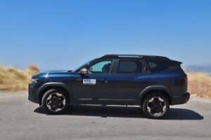 Dacia Bigster 1.2 140 (35)