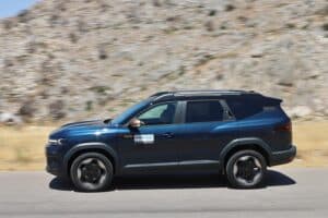 Dacia Bigster 1.2 140 (37)