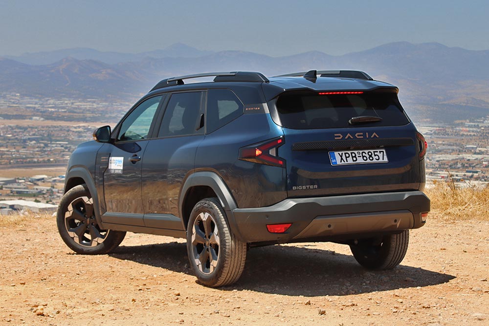 https://autogreeknews.gr/wp-content/uploads/2025/07/Dacia-Bigster-1.2-140-6.jpg