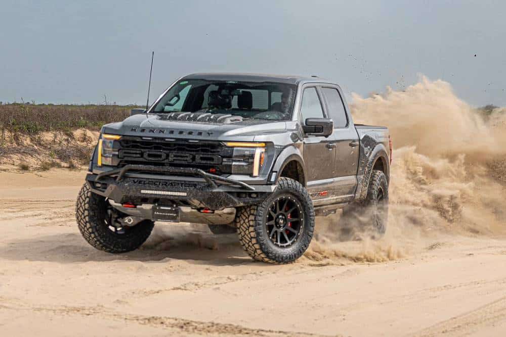 Καθηλωτικό Ford F-150 Raptor R 1.050 ίππων (+video)