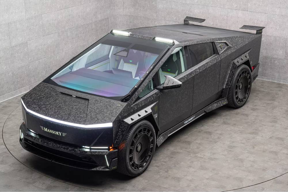 https://autogreeknews.gr/wp-content/uploads/2025/07/Mansory-Tesla-Cybertruck-Elongation-Evo-1.jpg