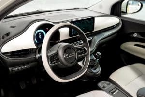 New-Fiat-500-Hybrid-(5)