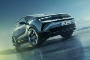 Opel-Mokka-GSE-3-2048×1153