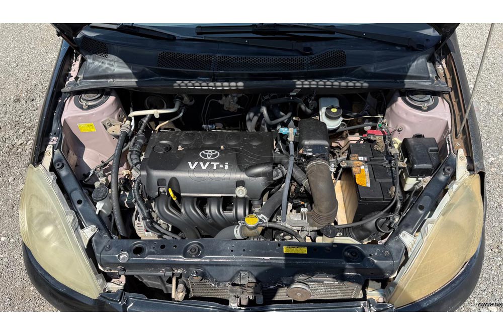 https://autogreeknews.gr/wp-content/uploads/2025/07/Toyota-Yaris-aggelia-4.jpg