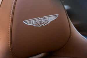 aston martin vanquish volante 14