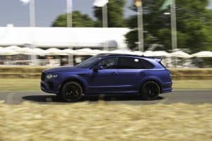 bentley-bentayga-speed-smashes-goodwood-hillclimb- (1)