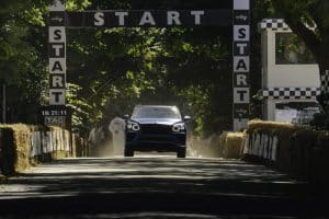 bentley-bentayga-speed-smashes-goodwood-hillclimb- (3)
