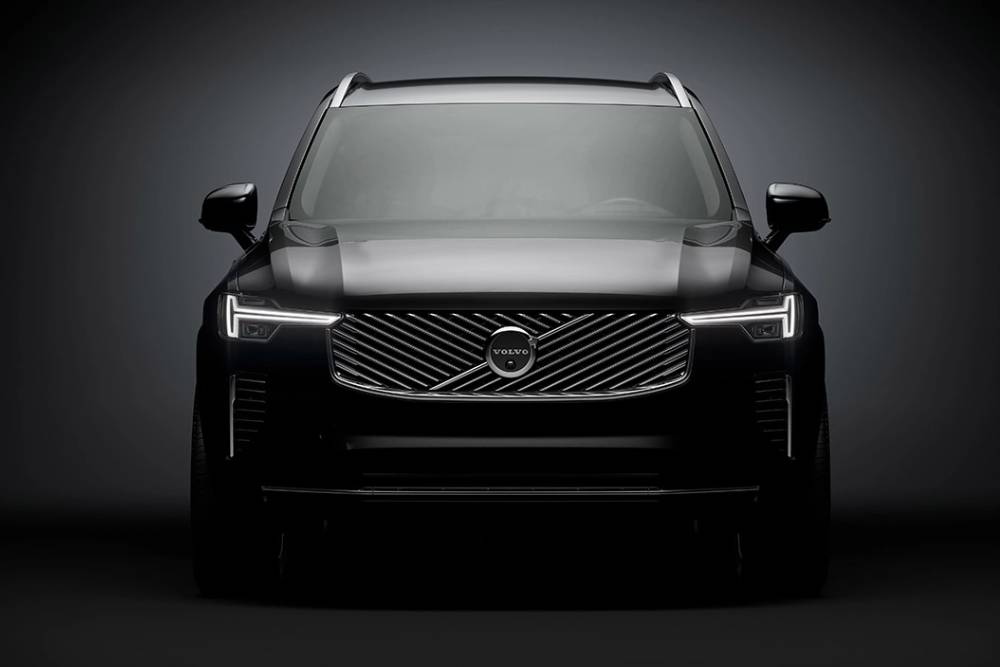 Τα Volvo που αδιαφορούν για τις σφαίρες (+video)