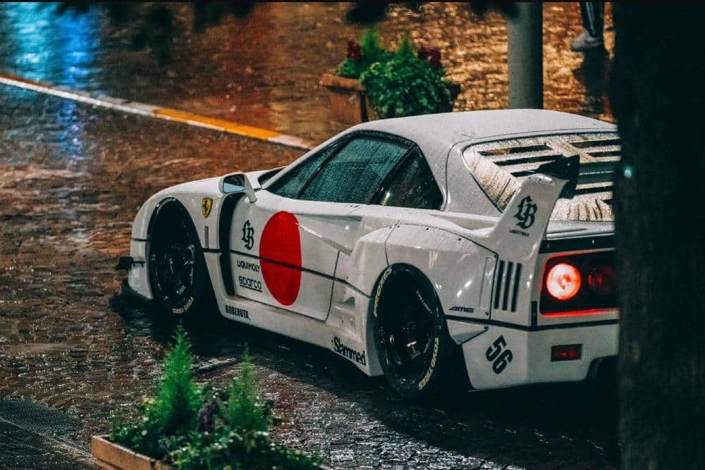 https://autogreeknews.gr/wp-content/uploads/2025/07/ferrari-f40-nippon-07.jpg