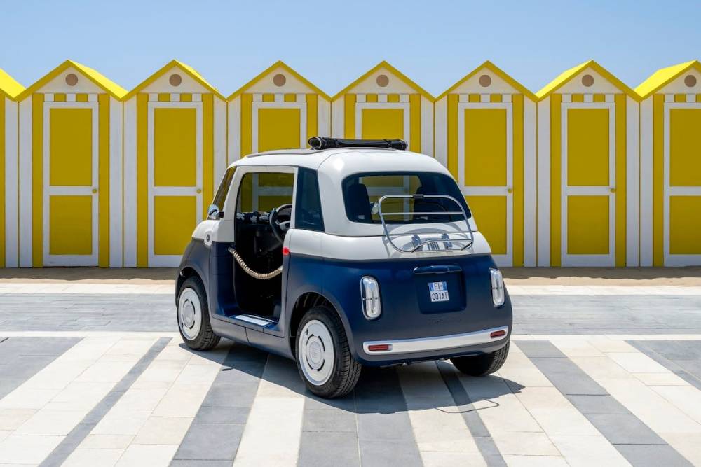 https://autogreeknews.gr/wp-content/uploads/2025/07/fiat-celebrates-the-advent-of-summer-with-the-topo-6.jpg