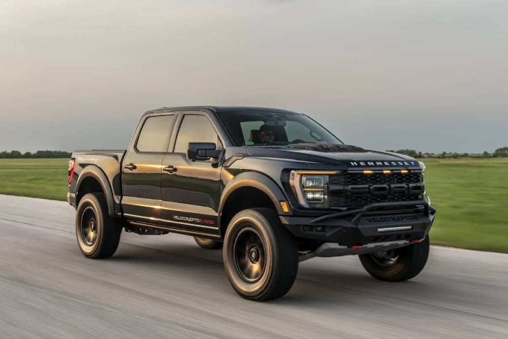 https://autogreeknews.gr/wp-content/uploads/2025/07/ford-velociraptor-1000-10.jpg