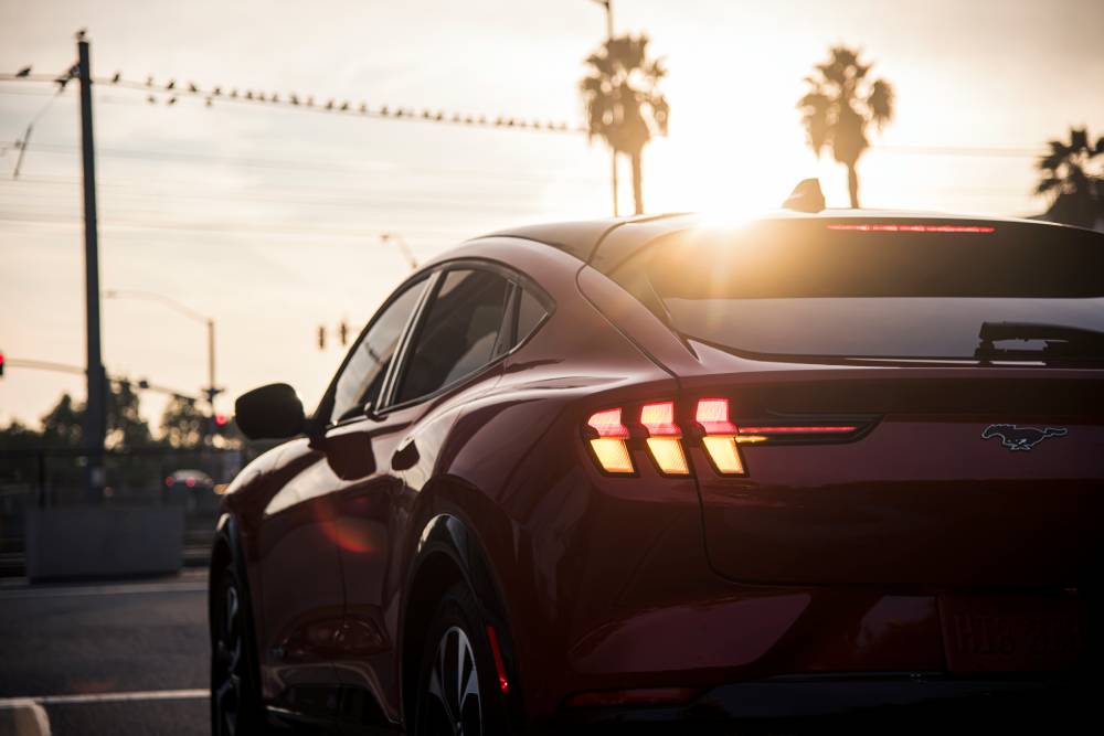 Ακούραστη Ford Mustang Mach-E με 406.000 χλμ.